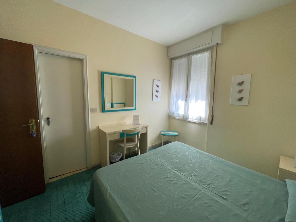Hotel La Scogliera กาวีดีลาวานญา ภายนอก รูปภาพ
