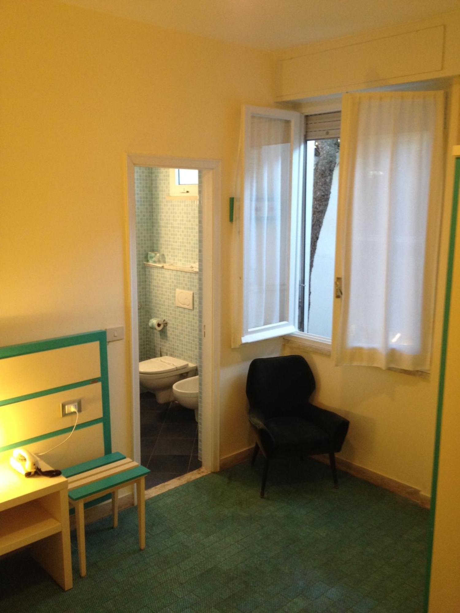 Hotel La Scogliera กาวีดีลาวานญา ห้อง รูปภาพ
