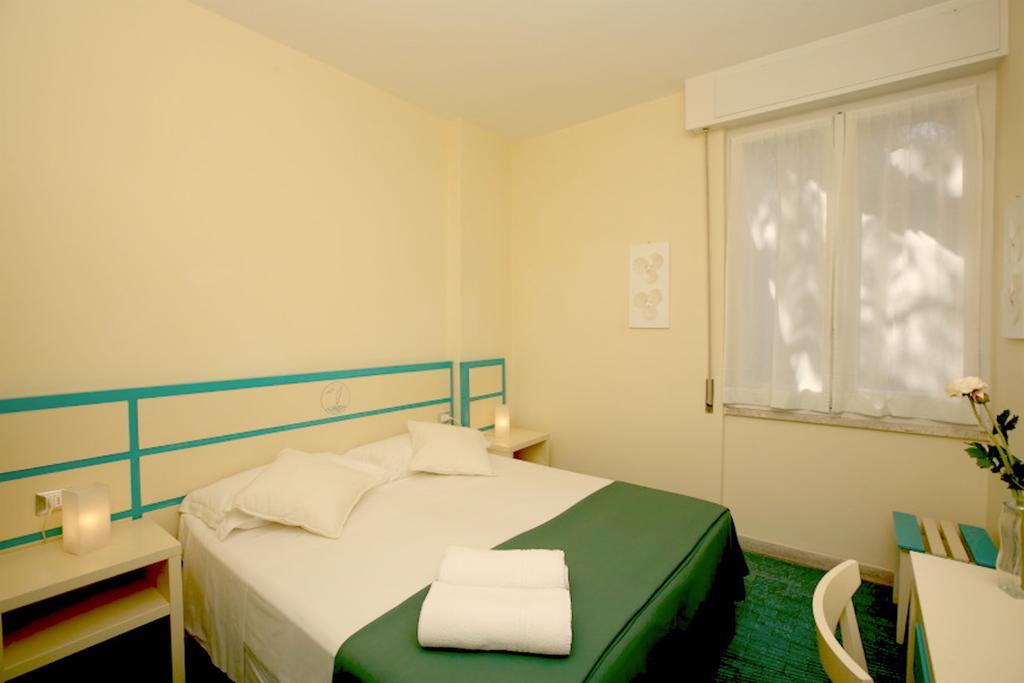Hotel La Scogliera กาวีดีลาวานญา ภายนอก รูปภาพ